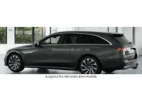 Gebraucht Mercedes E300 Avantgarde 313 PS (230 kW) 2025 Graphitgraumetallic (metallic) Kombi