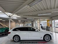 Gebraucht BMW 520 Luxury Line 190 PS (139 kW) 2023 Weiß Limousine