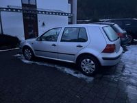 Second-hand VW Golf III 75 CP (55 kW) 1998 Berlinǎ
