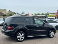 Gebraucht Mercedes ML420 306 PS (225 kW) 2006 Schwarz SUV