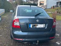 Gebraucht Skoda Octavia 90 PS (66 kW) 2011 Grau Limousine