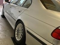 Gebraucht BMW 535 245 PS (180 kW) 2000 Silber Limousine