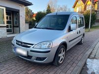 Gebraucht Opel Combo 94 PS (69 kW) 2008 Grau Van / Kleinbus