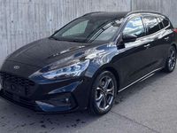 Gebraucht Ford Focus 125 PS (91 kW) 2022 Schwarz Limousine