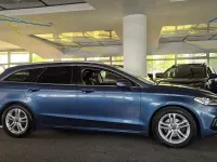 Gebraucht Ford Mondeo Titanium 165 PS (121 kW) 2019 Blau Limousine