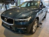 Gebraucht Volvo XC60 Core 197 PS (144 kW) 2023 Blau denim blue / metallic SUV