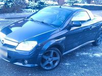 Gebraucht Opel Tigra 90 PS (66 kW) 2008 Grau Cabrio