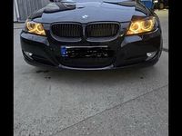 Gebraucht BMW 330 Sport Line 258 PS (189 kW) 2010 Schwarz Kombi