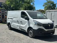Gebraucht Renault Trafic Komfort 120 PS (88 kW) 2020 Weiß Van / Kleinbus