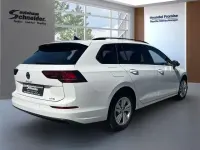 Gebraucht VW Golf VIII Life 150 PS (110 kW) 2025 Pure white Kombi