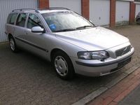 Gebraucht Volvo V70 140 PS (102 kW) 2000 Silber Kombi