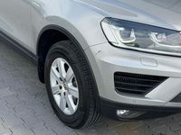 Gebraucht VW Touareg Terrain Tech 262 PS (192 kW) 2015 Silber SUV