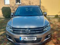 Gebraucht VW Tiguan Sportline 140 PS (102 kW) 2012 Beige SUV