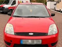 Gebraucht Ford Fiesta 70 PS (51 kW) 2005 Rot Kleinwagen