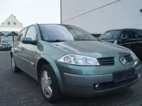 Gebraucht Renault Mégane II Privilege 113 PS (83 kW) 2003 Grün Limousine