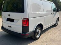 Second-hand VW Transporter 84 CP (61 kW) 2018 Alb Van