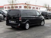 Second-hand Mercedes Vito 237 CP (174 kW) 2025 Negru Van
