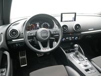 Gebraucht Audi A3 Design 150 PS (110 kW) 2019 Blau Limousine
