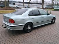 Gebraucht BMW 520 150 PS (110 kW) 1997 Silber Limousine