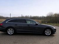 Gebraucht Audi A4 Advanced Plus 163 PS (119 kW) 2022 Grau Kombi