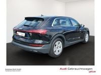 Gebraucht Audi e-tron Basis 230 kW (313 PS) 2021 Schwarz SUV
