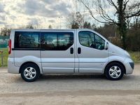 Gebraucht Opel Vivaro 114 PS (83 kW) 2008 Silber Van / Kleinbus