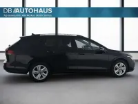 Gebraucht VW Golf VIII Life 110 PS (80 kW) 2024 Schwarz Kombi