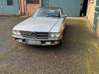 Gebraucht Mercedes 560 231 PS (169 kW) 1987 Gold Cabrio
