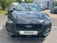Gebraucht Ford Focus ST-Line 125 PS (91 kW) 2024 Agate black metallic Kombi