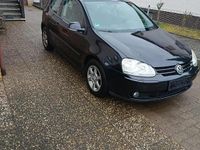 Gebraucht VW Golf VII 80 PS (58 kW) 2019 Schwarz Limousine