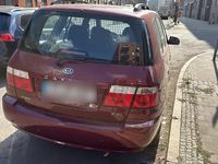 Gebraucht Kia Carens EX 113 PS (83 kW) 2004 Rot Van / Kleinbus