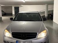 Gebraucht Mercedes C220 170 PS (125 kW) 2008 Silber Limousine