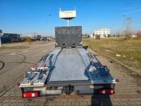 Gebraucht Iveco Daily 179 PS (131 kW) 2023 Grau