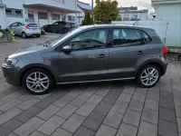 Gebraucht VW Polo 60 PS (44 kW) 2010 Grau Kleinwagen