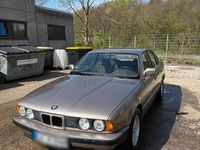 Usata BMW 520 129 CV (94 kW) 1989 Oro Berlina