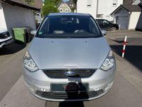 Gebraucht Ford Galaxy Ghia 140 PS (102 kW) 2009 Polarsilber metallic Van / Kleinbus