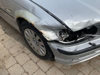 Gebraucht BMW 320 150 PS (110 kW) 2000 Kombi