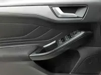 Gebraucht Ford Focus Cool & Connect 120 PS (88 kW) 2022 Frostweiss Kombi