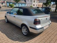 Gebraucht VW Golf Cabriolet 90 PS (66 kW) 2000 Silber Cabrio