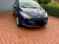 Gebraucht Ford Fiesta Trend 80 PS (58 kW) 2016 Blau Kleinwagen