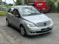 Używany Mercedes B200 136 KM (100 kW) 2005 Srebrny Minivan