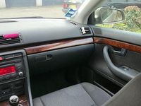 Gebraucht Audi A4 131 PS (96 kW) 2008 Gold Limousine