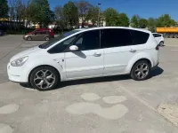 Gebraucht Ford S-MAX Titanium 175 PS (128 kW) 2009 Weiß Van / Kleinbus