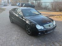 Gebraucht Mercedes C220 150 PS (110 kW) 2004 Schwarz Coupé