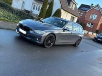 Gebraucht BMW 318 Performance 143 PS (105 kW) 2013 Grau Kombi