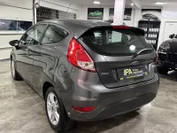 Gebraucht Ford Fiesta Celebration 101 PS (74 kW) 2017 Grau Kleinwagen