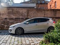 Gebraucht Kia Ceed GT-Track 204 PS (150 kW) 2014 Silber Kleinwagen
