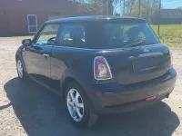 Gebraucht Mini Cooper 75 PS (55 kW) 2010 Schwarz Kleinwagen
