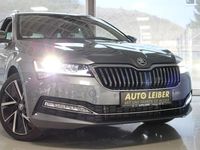 Gebraucht Skoda Superb Style 150 PS (110 kW) 2024 Graphite grau metallic (metallic) Kombi
