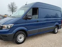 Gebraucht VW Crafter 140 PS (102 kW) 2018 Deep ocean blue Van